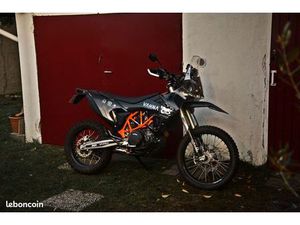 KTM 690 ENDURO R RALLY