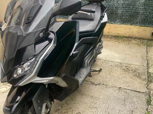 KYMCO AK 550 PRÉMIUM