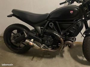 DUCATI SCRAMBLER 800 ICON DARK
