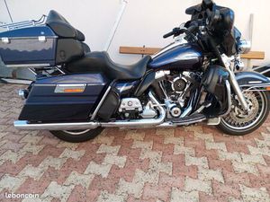 HD 1690 ELECTRA-GLIDE ULTRA LIMITED 2011 - MARCHE ARRIÈRE