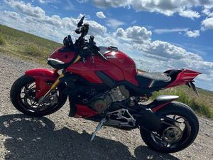 STREETFIGHTER V4S 2020