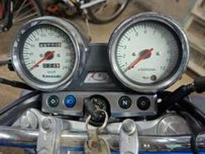 KAWASAKI ZR 7 - 2000