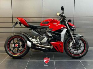 USED DUCATI STREETFIGHTER V2 FOR SALE IN SHIPLEY