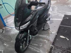 APRILIA SXR 50CC SCOOTER — SCOOTERS | YAMAHA — MARKTPLAATS