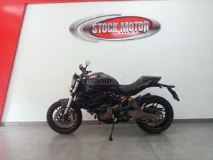 DUCATI - MONSTER 821