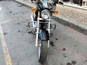 SUZUKI - MARAUDER 250