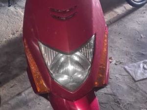 HONDA LEAD 100 PARA VENDA SÉ E SÃO LOURENÇO