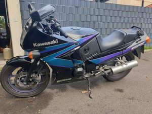 MOTORRAD KAWASAKI GPX 650 R