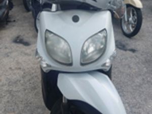 YAMAHA XENTER 150