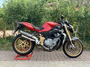 2003 MV AGUSTA BRUTALE 750 SERIE ORO A VENDRE