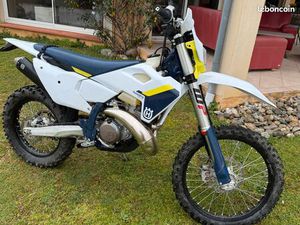 HUSQVARNA TE 250 - 2025 - 20 HEURES - 480 KM