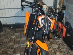 1290 KTM SUPERDUKE R