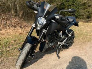 ② ÉCHANGE MOTO 125 CONTRE VOITURE