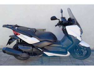 YAMAHA X-MAX 400 ABS, 2015, MOC PĚKNÝ STAV 23TIS.KM