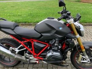 BMW R1200R