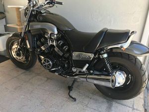 YAMAHA VMAX FULLPOWER CAPARICA E TRAFARIA