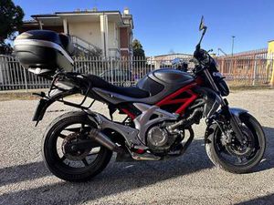 SUZUKI GLADIUS 650 GRIGIO