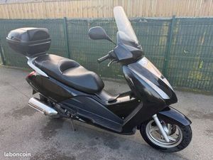 HONDA PANTHÉON 125 CC