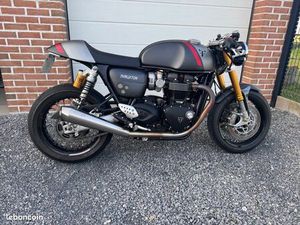 THRUXTON 1200 RS