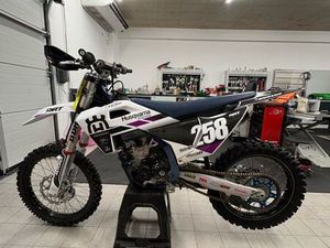 250 HUSQVARNA FC 2025