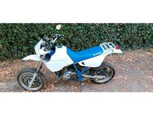 ② SUZUKI DR650 SUPERMOTARD