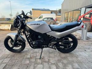 ② SUZUKI GS500E  ZO MEENEMEN