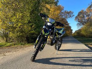 SWM RS 500 R ÄHNLICH HUSQVARNA 701