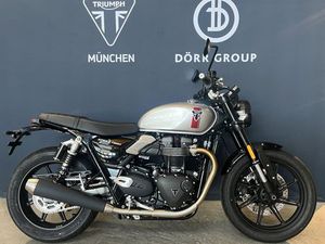 TRIUMPH SPEED TWIN 900