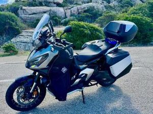 HONDA X-ADV 750 - 2024