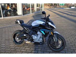 CFMOTO 675 NK + KURZES HECK