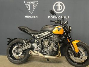 TRIUMPH TRIDENT 660