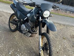 HONDA NX 650 DOMINATOR RD 02