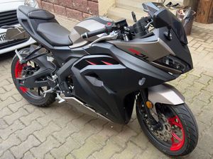 MOTOBI DL125 STRADA TITANIUM