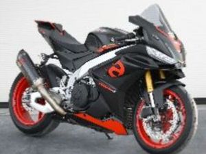 APRILIA RSV4
