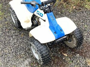 QUAD LT 50 SUZUKI, ENFANT 3 ANS A 8 ANS