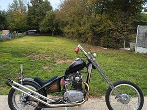 ② YAMAHA XS650 HARDTAIL CHOPPER BOBBER