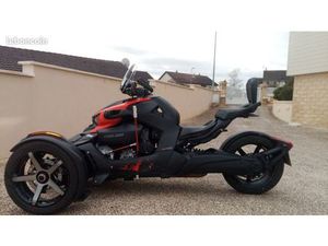 CAN AM RYKER 900 SPORT