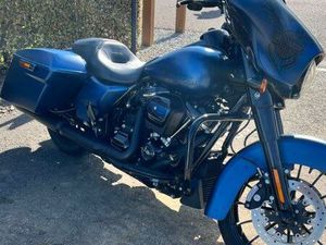 HARLEY DAVIDSON STREET GLIDE