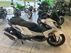 PEUGEOT XP 400 GT - SKLADEM -