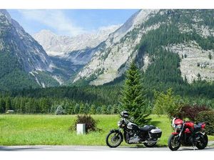 TRIUMPH BONNEVILLE 986MF