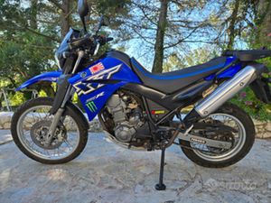 YAMAHA XT 660R