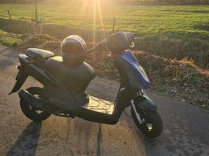 KYMCO AGILITY 50 SCOOTER — SCOOTERS | KYMCO — MARKTPLAATS