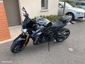 GSXS 750