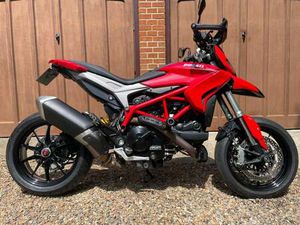USED DUCATI HYPERMOTARD 939 FOR SALE IN WESTERHAM