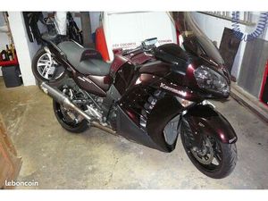 KAWASAKI 1400 GTR