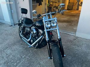 HARLEY DAVIDSON FAT BOB