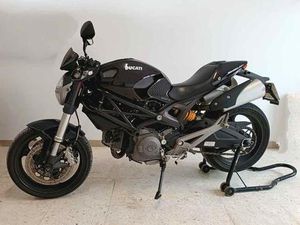 DUCATI - 696 ABS