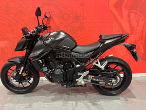 HONDA - CB 750 HORNET