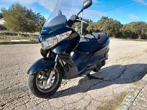 SUZUKI - BURGMAN 125