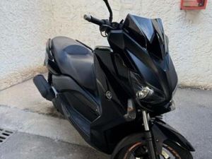 YAMAHA - X-MAX 250